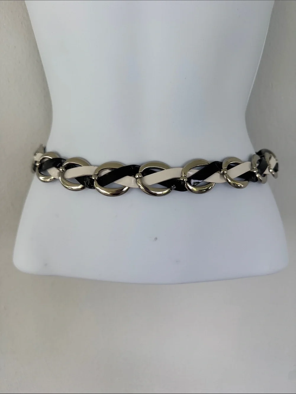 White House Black Market black white silver woven chain stretch fit belt
